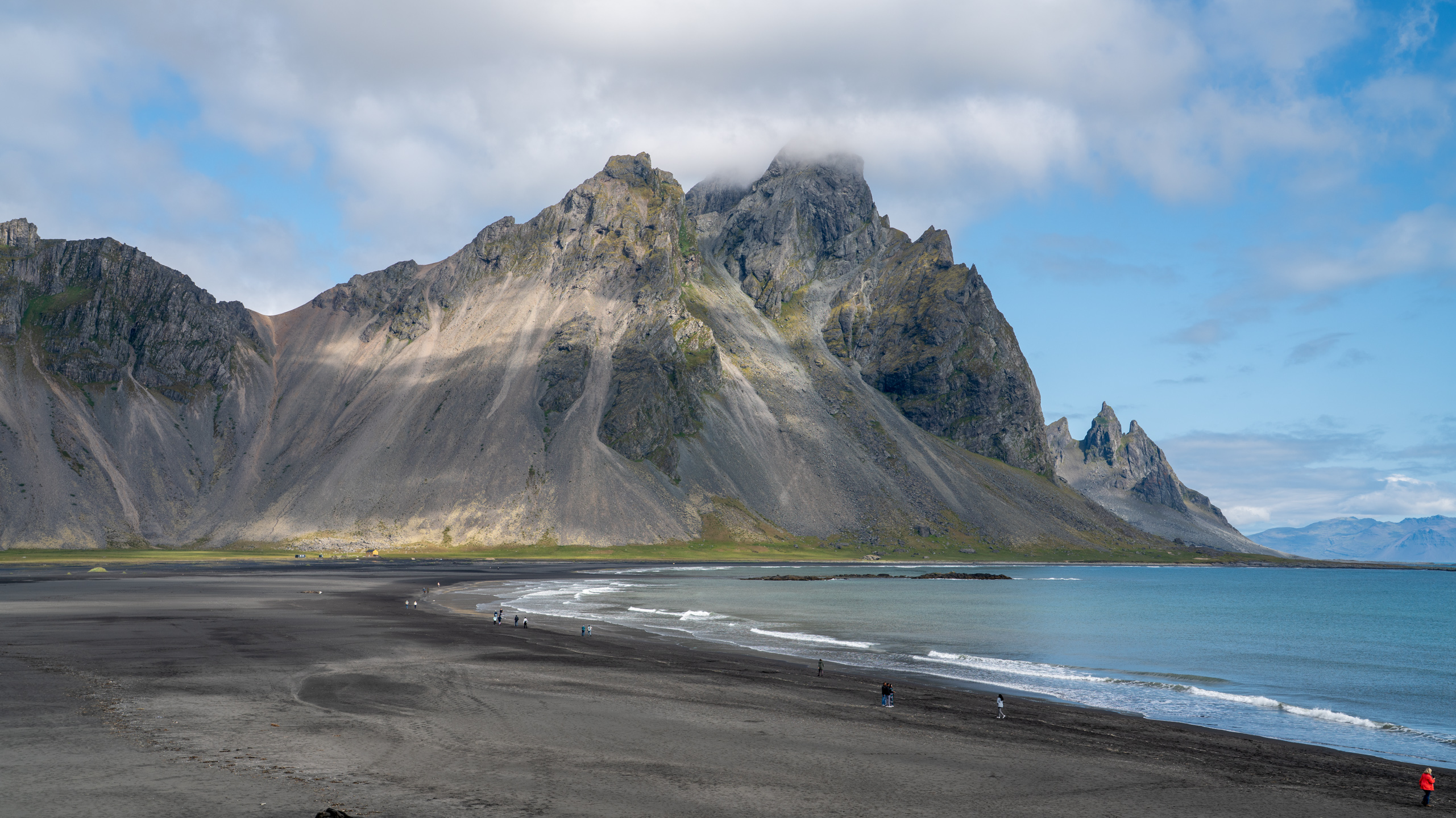 Tag 7 – Von Wikingern, wilden Küsten und Wasserfallwanderungen
